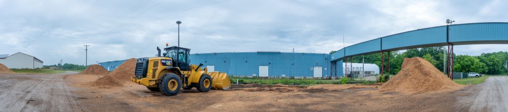 mycopia-gourmet-mushroomsoutdoor-woodchip-area
